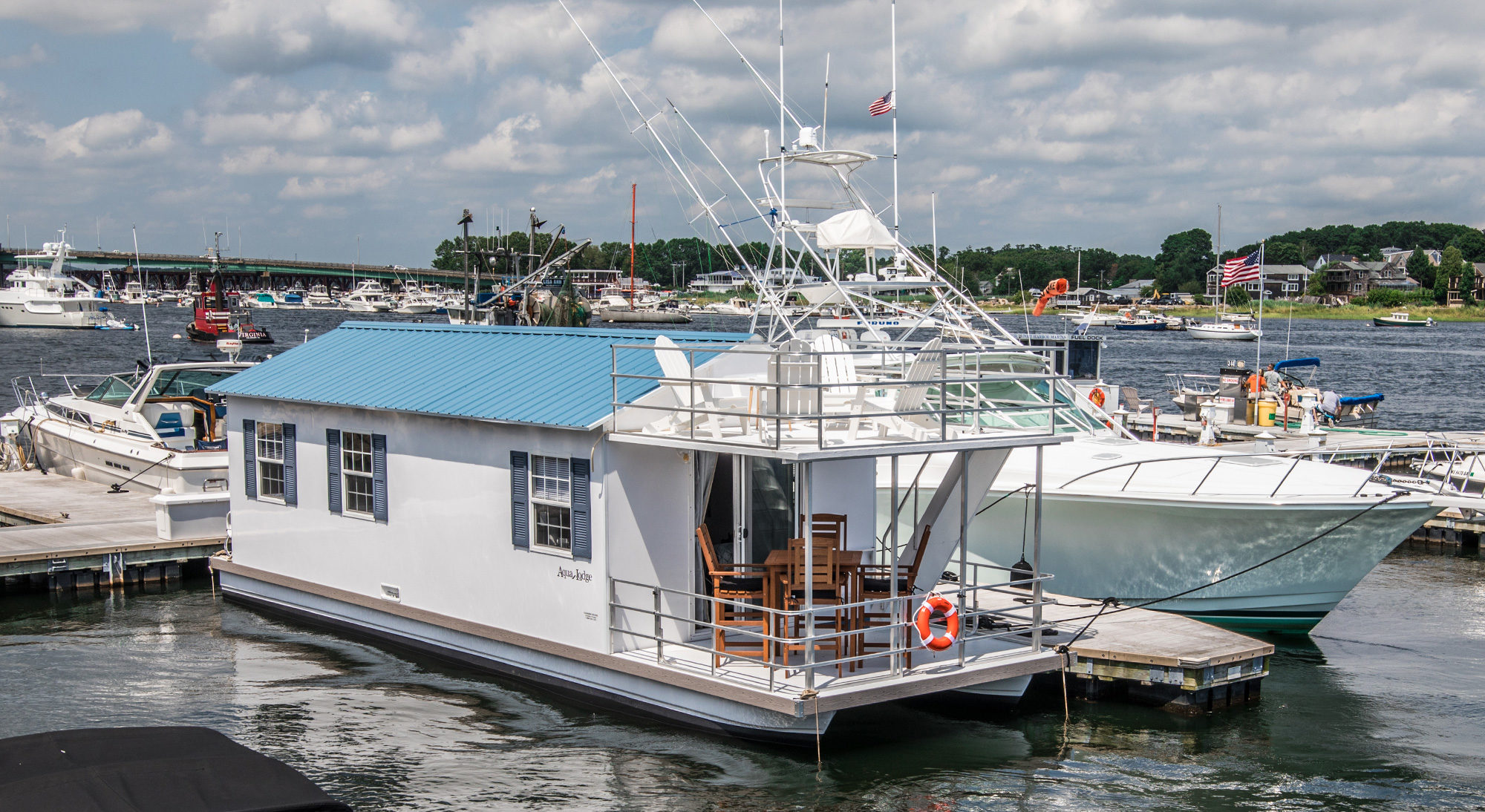 house boats