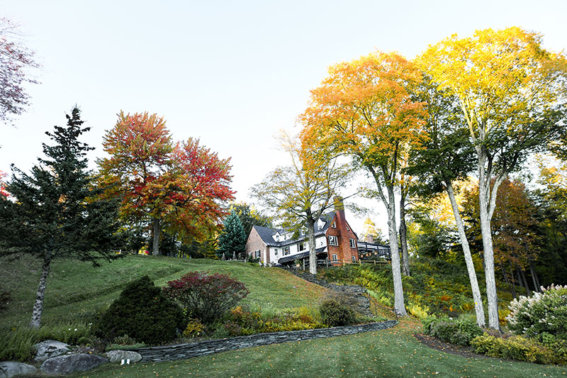 Vermont Views And Cozy Charm Make Edson Hill A Delightful Rustic 