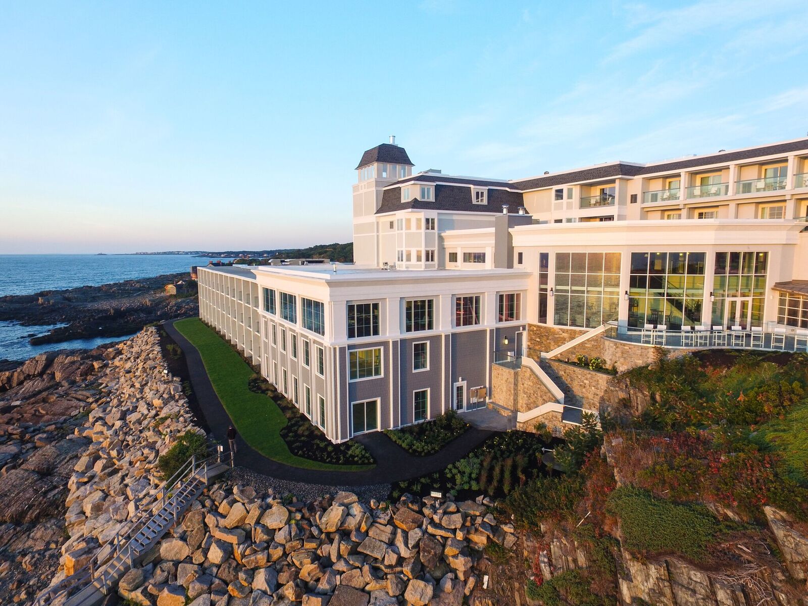 cliff-house-maine-is-now-a-year-round-resort-northshore-magazine